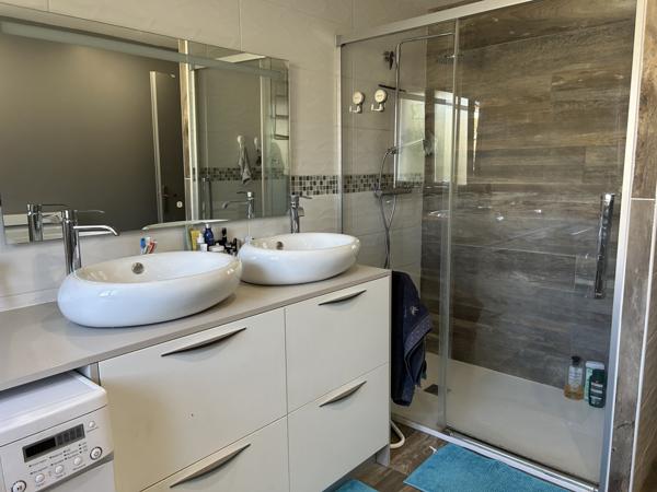 Maison 5 pièces - 129 m² Exclusivité efficity