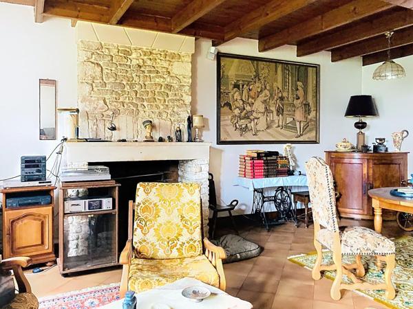 Charentaise à rafraichir - 4 chambres