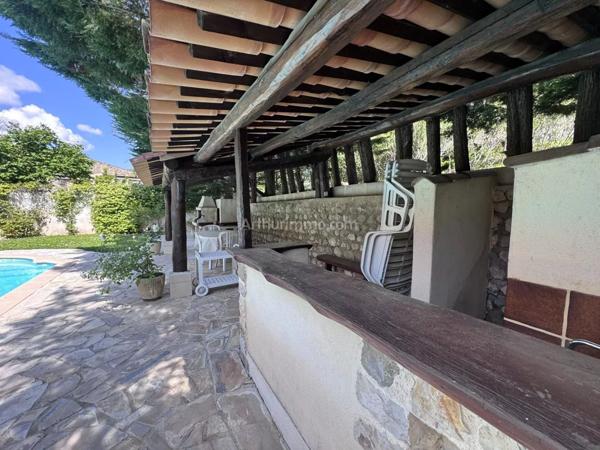 Vente Maison 7 pièces 185 m2 à Saint-Martin-du-Var