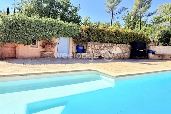 Maison à vendre 6 pièces de 153,02 m² à Tourrettes