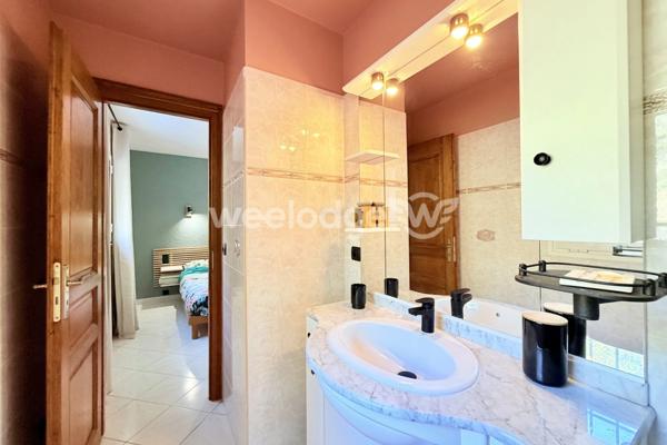 Maison à vendre 6 pièces de 153,02 m² à Tourrettes