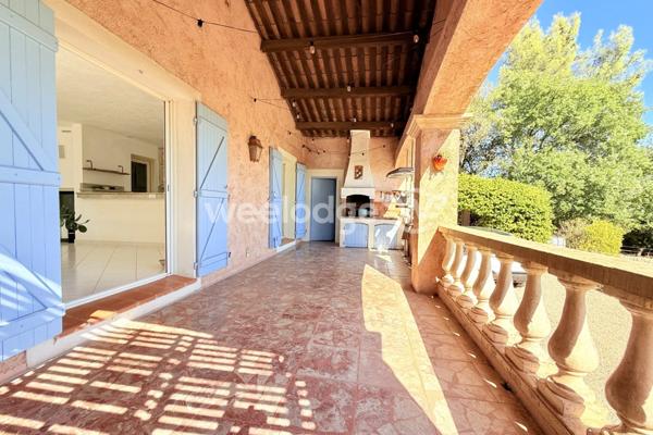 Maison à vendre 6 pièces de 153,02 m² à Tourrettes