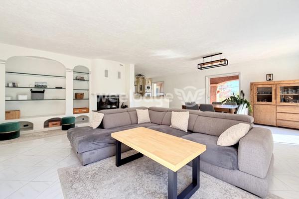 Maison à vendre 6 pièces de 153,02 m² à Tourrettes