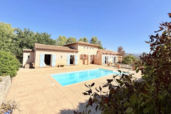 Maison à vendre 6 pièces de 153,02 m² à Tourrettes