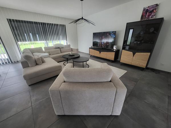 Maison de Prestige à Vendre à Saint Ay