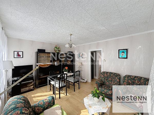 Maison de 115 m2 comprenant 4 chambres + cour située à CALAIS THÉÂTRE