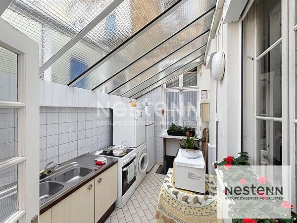 Maison de 115 m2 comprenant 4 chambres + cour située à CALAIS THÉÂTRE