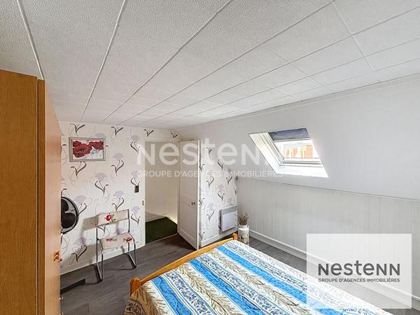 Maison de 115 m2 comprenant 4 chambres + cour située à CALAIS THÉÂTRE