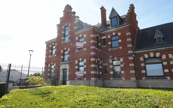 Maison à vendre    11 pièces • 358 m2 Albert