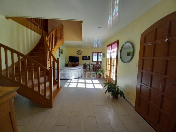 Maison à vendre 9 pièces proche de PIERRE DE BRESSE (71)