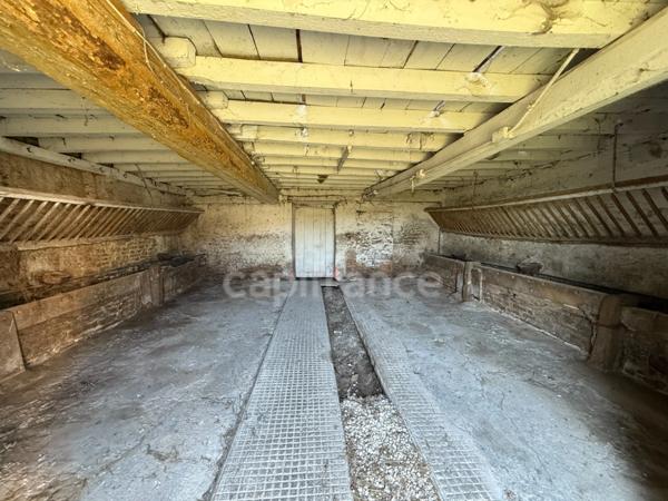 À saisir rapidement : Grange à rénover avec un potentiel incroyable !