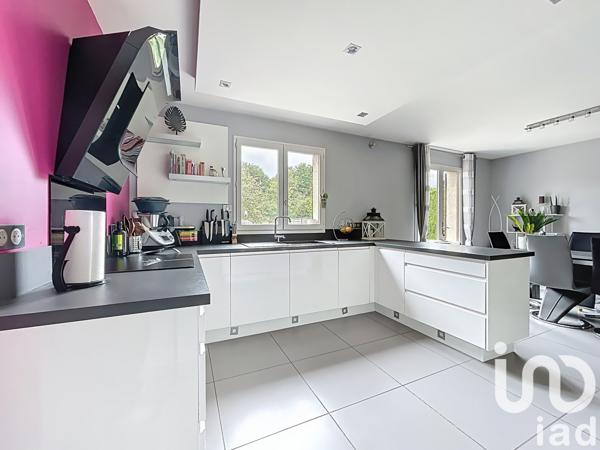 Maison à vendre 5 pièces 153 m² Roissy-en-Brie