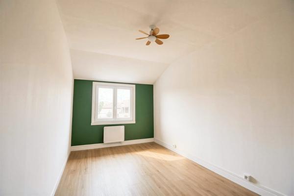 Maison 2 chambres avec garage et extérieur