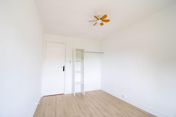 Maison 2 chambres avec garage et extérieur
