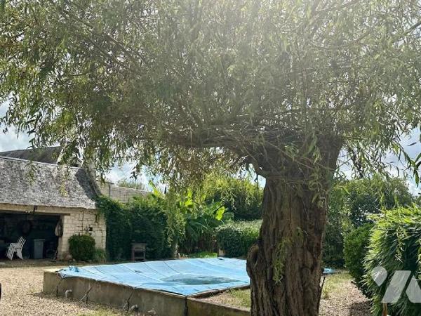 AVOINE NEMAN,

Ensemble immobilier idéal pour résidence principale et investissement locatif,...