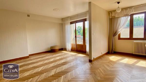 Appartement à vendre 5 pièces 107m² Alençon (61000)