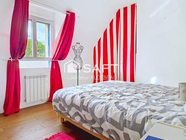 BEL ENSEMBLE IMMOBILIER AU CALME ET AVEC GRAND TERRAIN