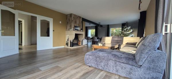 Maison à vendre à Vannes dans le Morbihan (56000), ref : 56013-850   
Est