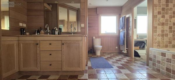 Maison à vendre à Vannes dans le Morbihan (56000), ref : 56013-850   
Est