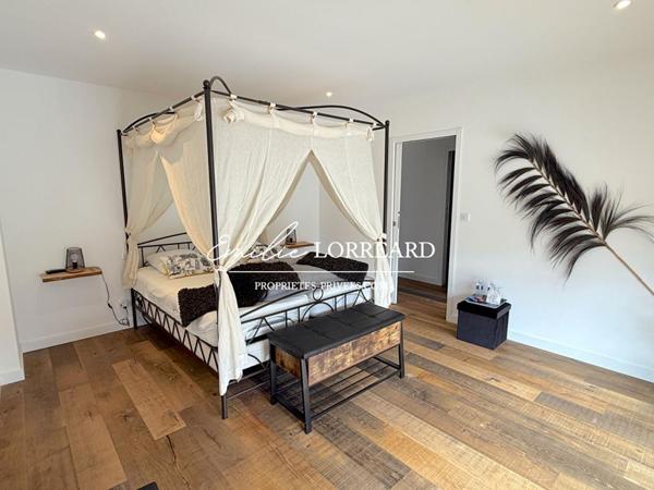 Maison Spay 6 pièce(s) 216 m2
