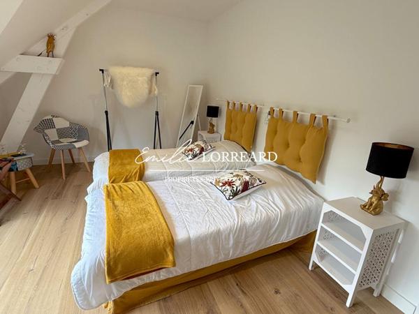 Maison Spay 6 pièce(s) 216 m2