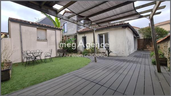 Maison à BRESSUIRE, 79300 - 7 pièces 127m²