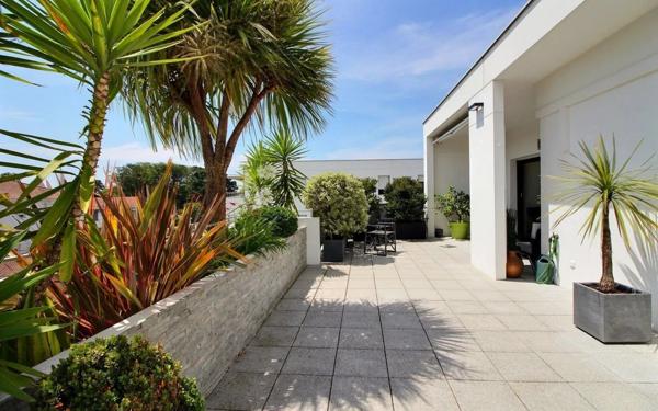 Appartement à vendre    4 pièces • 110,30 m2 Anglet