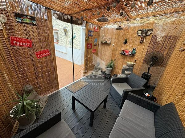 A VENDRE - A REYNES Maison en pierres et poutres  apparentes + Jardin