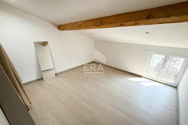 A VENDRE - A REYNES Maison en pierres et poutres  apparentes + Jardin