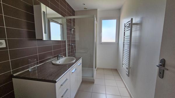 Maison d'architecte à Saint Philbert De Grand Lieu, 170 m2, 4 chambres - L'Agence Locale