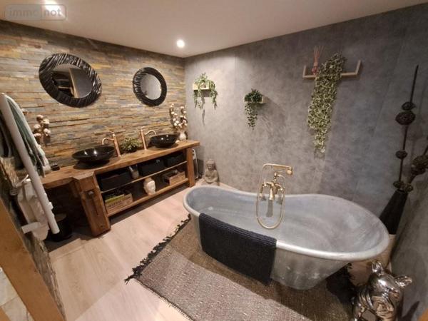 Maison à vendre à Saint-Flour dans le Cantal (15100), ref : 044/1245