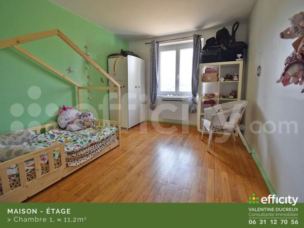 Maison
         3 pièces
        - 75 m² Exclusivité 169 000 € *