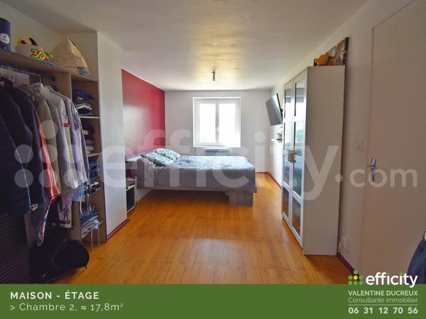 Maison
         3 pièces
        - 75 m² Exclusivité 169 000 € *