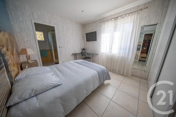 Maison à vendre  7 pièces - 178,60 m2 ST AUBIN DE MEDOC - 33