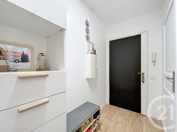 Appartement F4 à vendre  4 pièces - 82 m2 ST LAURENT DU VAR - 06