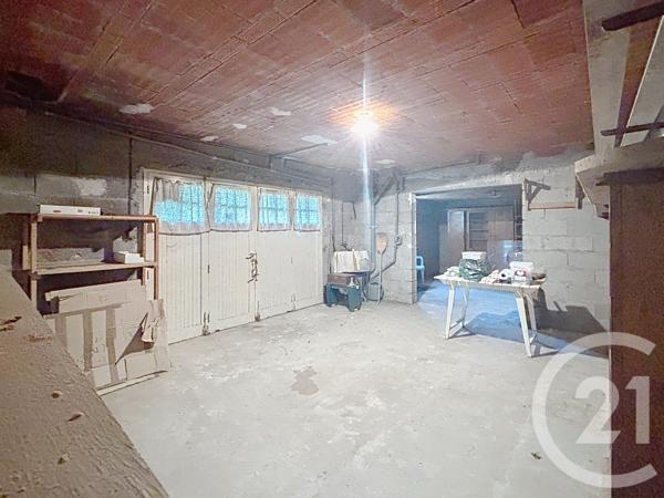 Maison à vendre  7 pièces - 165,80 m 2   MONTPON MENESTEROL  - 24