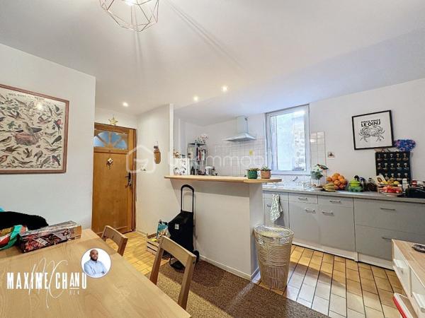 Immeuble mixte de 124 m²