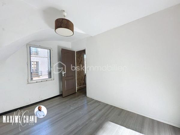 Immeuble mixte de 124 m²