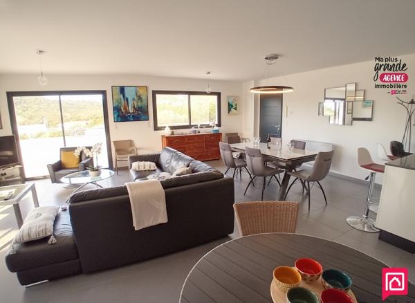 Maison T6  avec piscine - Sainte Lucie De Porto Vecchio  20144 - Corse du Sud  - FRANCE