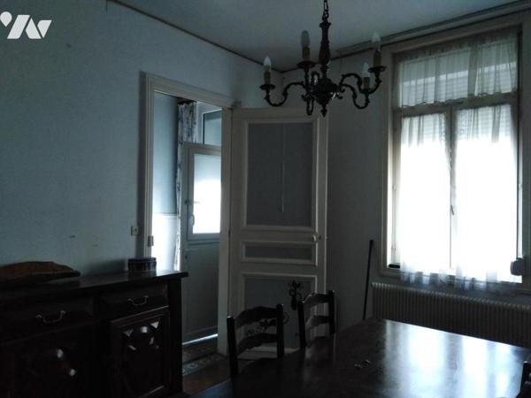 A VENDRE : ANZIN MAISON DE VILLE DOUBLE DISTRIBUTION 