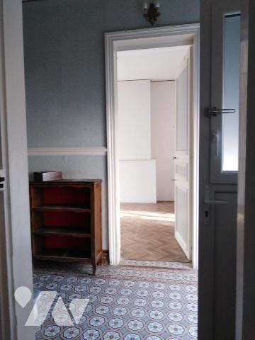 A VENDRE : ANZIN MAISON DE VILLE DOUBLE DISTRIBUTION 