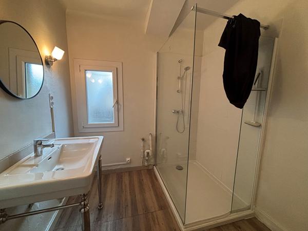 APPARTEMENT T3 69,8M² DUPLEX CENTRE VILLE ISLE SUR LA SORGUE AVEC CAVE