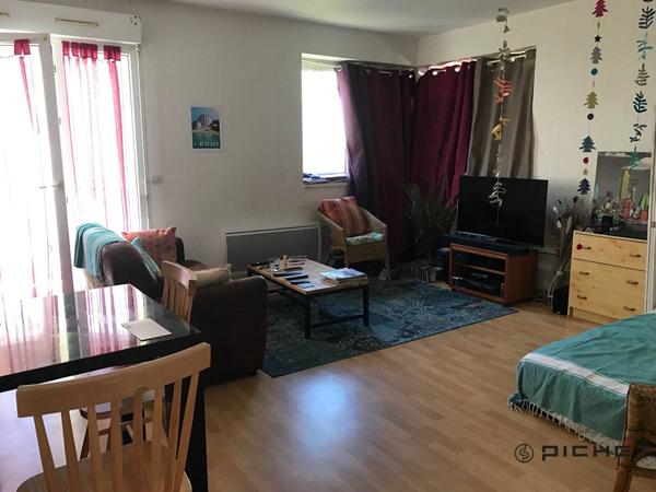 Appartement 1 pièce 36 m² PAU - 64000