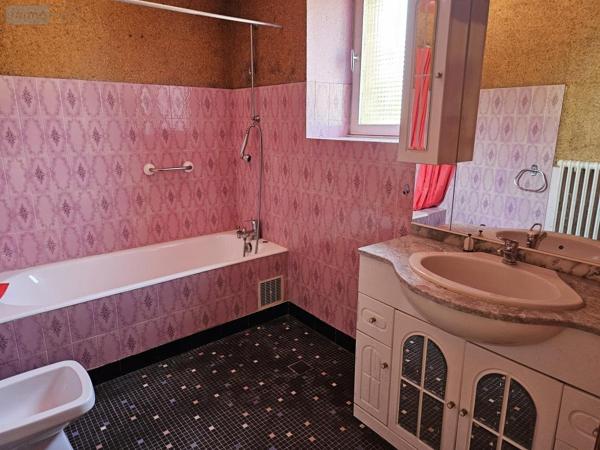 Maison à vendre à Erdeven dans le Morbihan (56410), ref : 56027-651