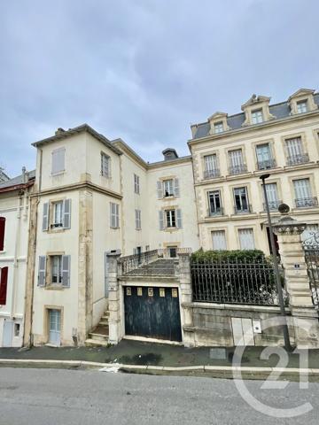 Appartement T2 à vendre  2 pièces - 37 m 2   BIARRITZ  - 64