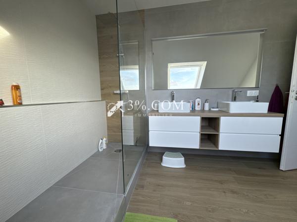 Maison 6 pièce(s) 4 chambre(s) 125 m²