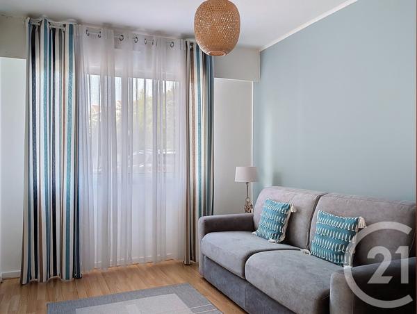 Appartement F3 à vendre  3 pièces - 65,45 m 2   ARCACHON  - 33