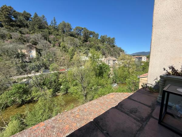 Lodève (34700) EN EXCLUSIVITE Appartement d’exception moderne de 215 m² sur tout le dernier étage 5 Chambres