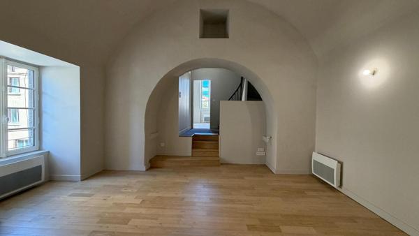 Appartement 4 pièce(s) 2 chambre(s) 88.3 m²
