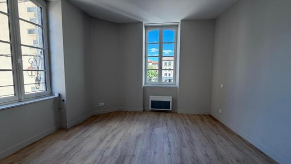 Appartement 4 pièce(s) 2 chambre(s) 88.3 m²